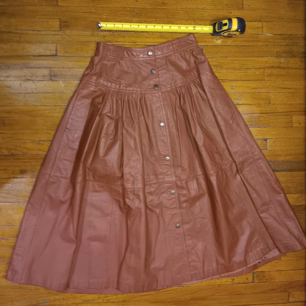 Toffs Vintage Brown A-Line Leather Skirt With Pockets